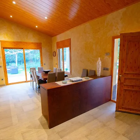 Spacious Countryside Costa Brava Relax