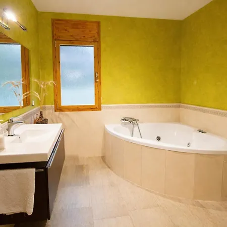 Spacious Countryside Costa Brava Relax