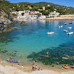 Spacious Countryside Costa Brava Relax *