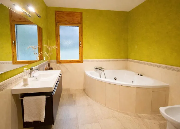 Spacious Countryside Costa Brava Relax