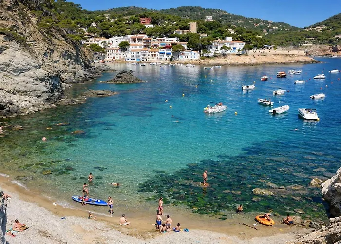 Spacious Countryside Costa Brava Relax *
